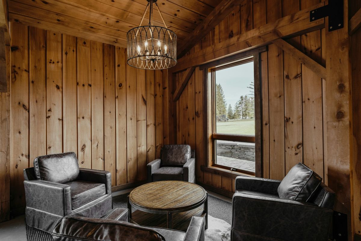 Hanghaus Schiefergrau — 138 m² mit Holzdeck · Bild 2