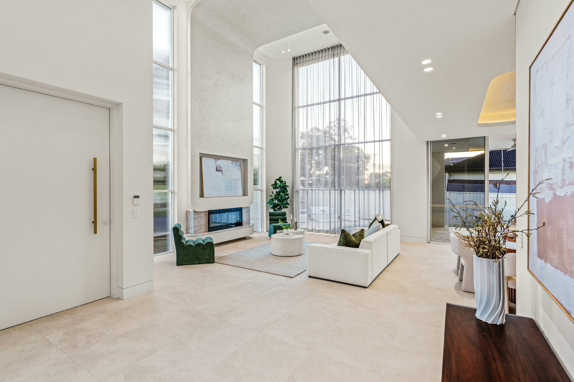 Orangehaus — 10 Wohnungen mit Glasbalkonen · Bild 2
