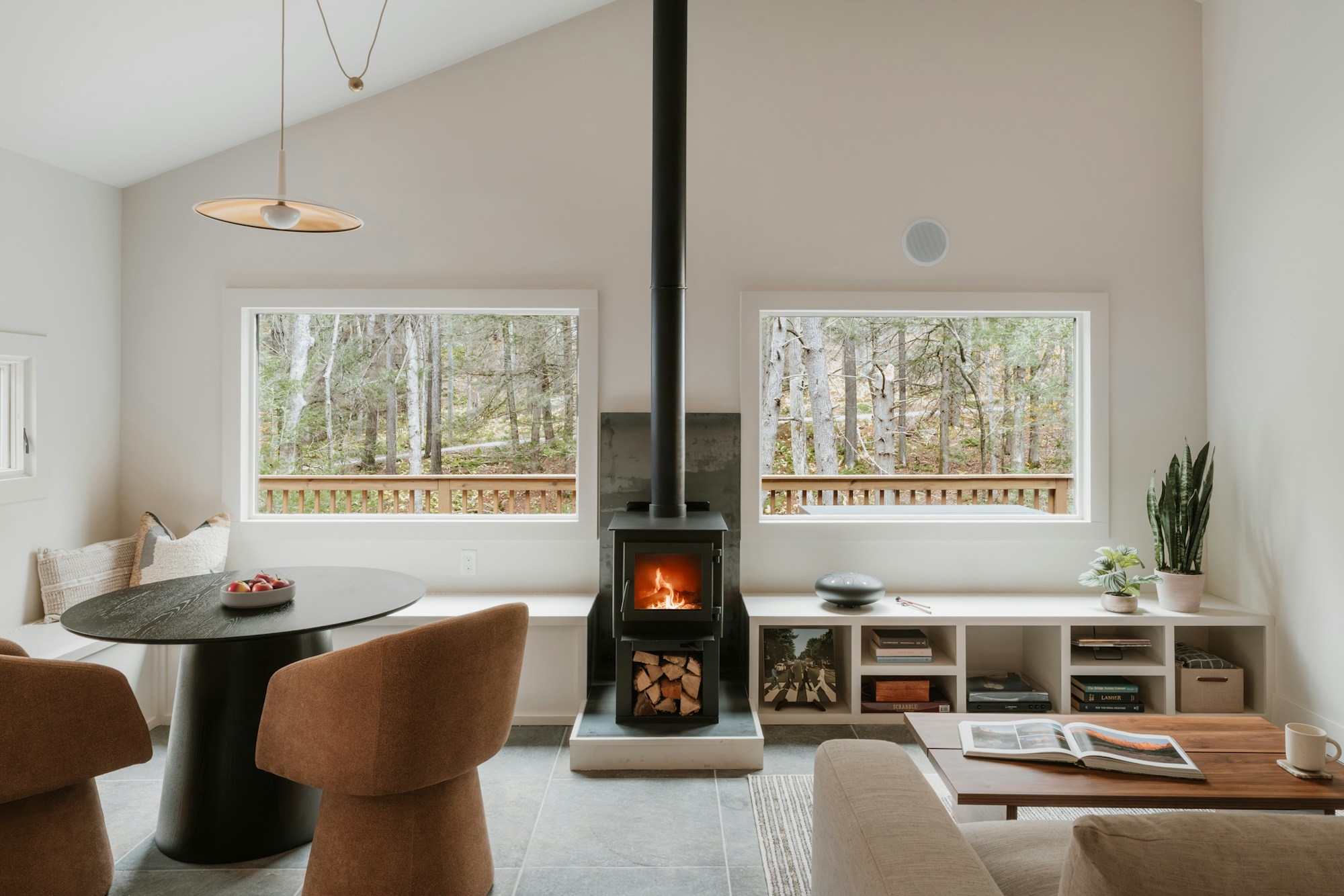 Schwarzes Haus — 126 m² mit Nebenhaus · Bild 2