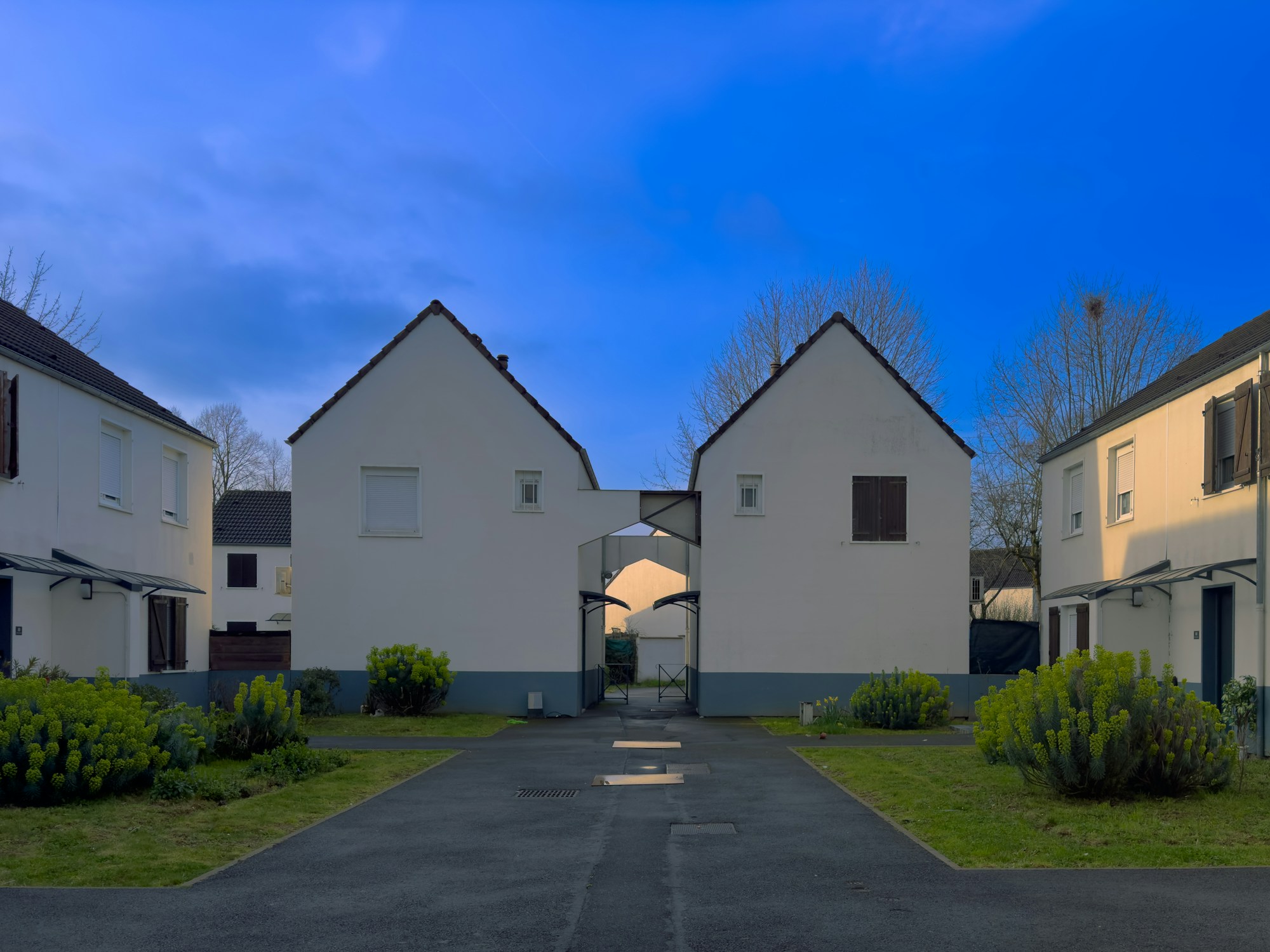 Urban Twins — Doppelhaus 2 × 100 m²